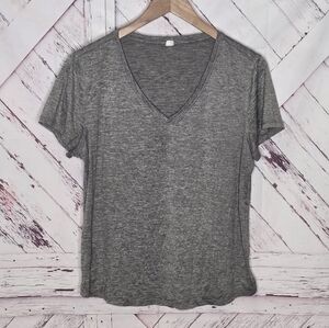Yogalicious Light Taupe Tee